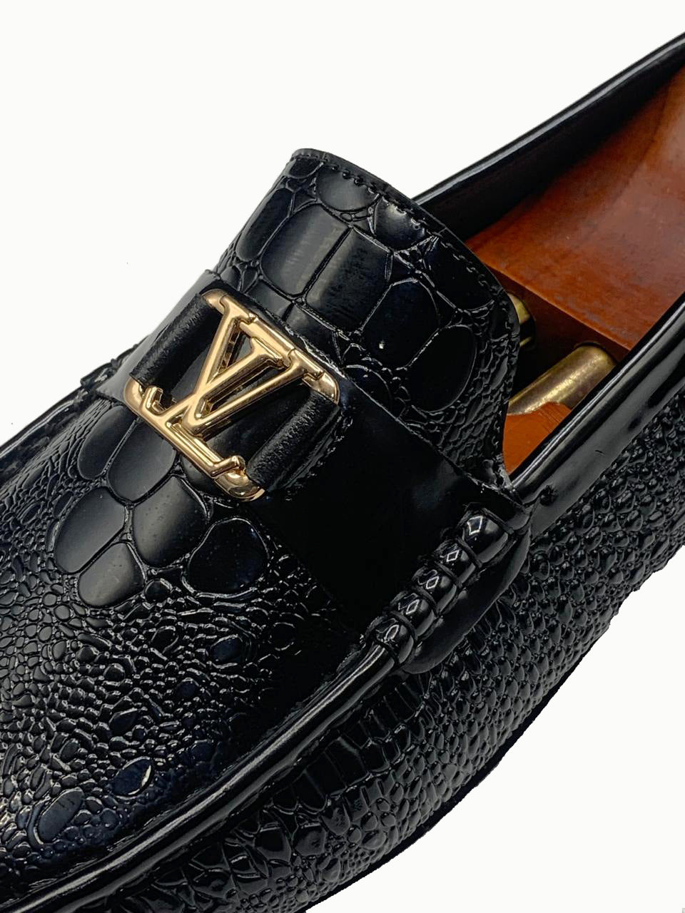 LV (BLACK) 005