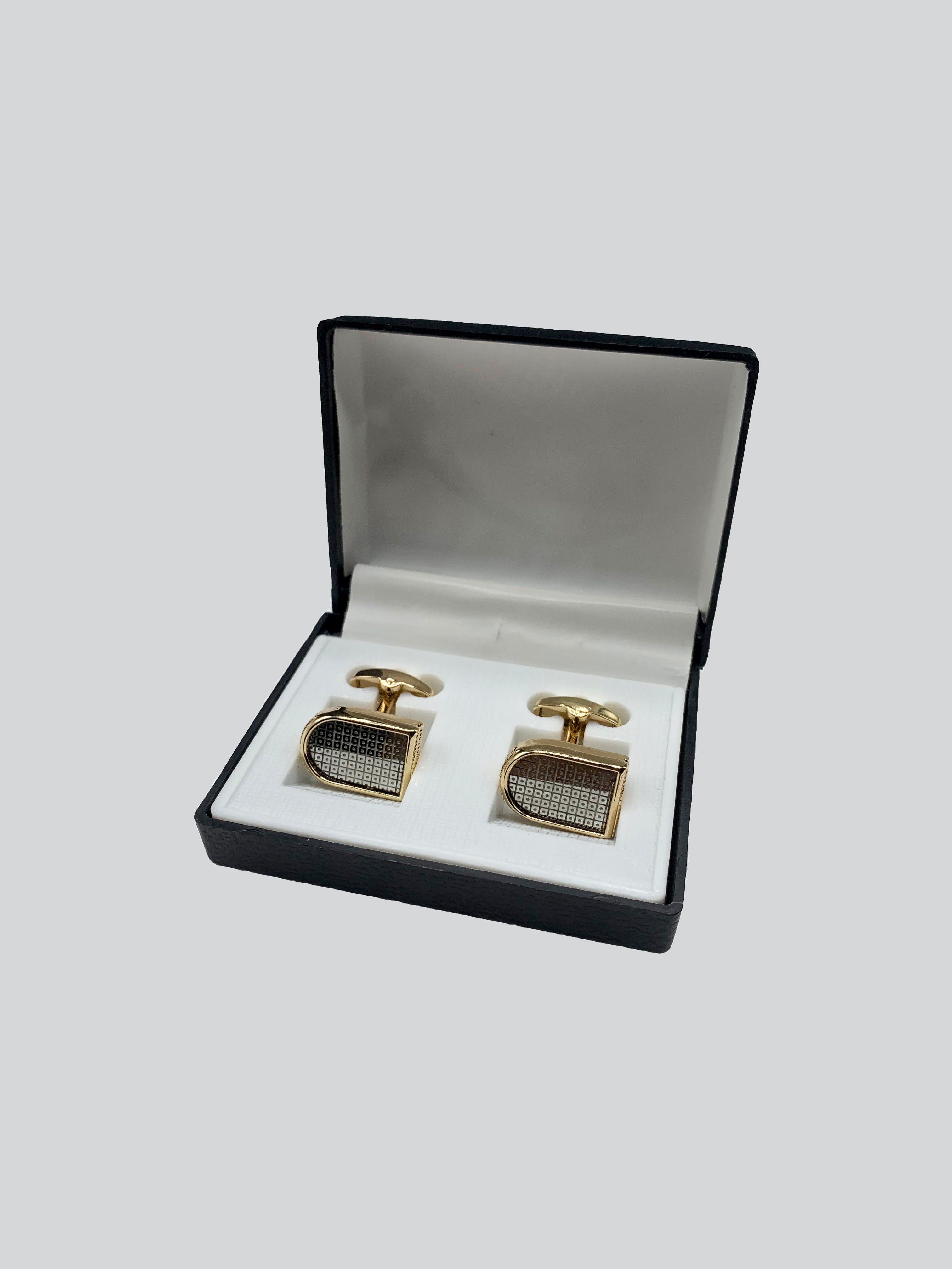 CUFFLINKS (004)