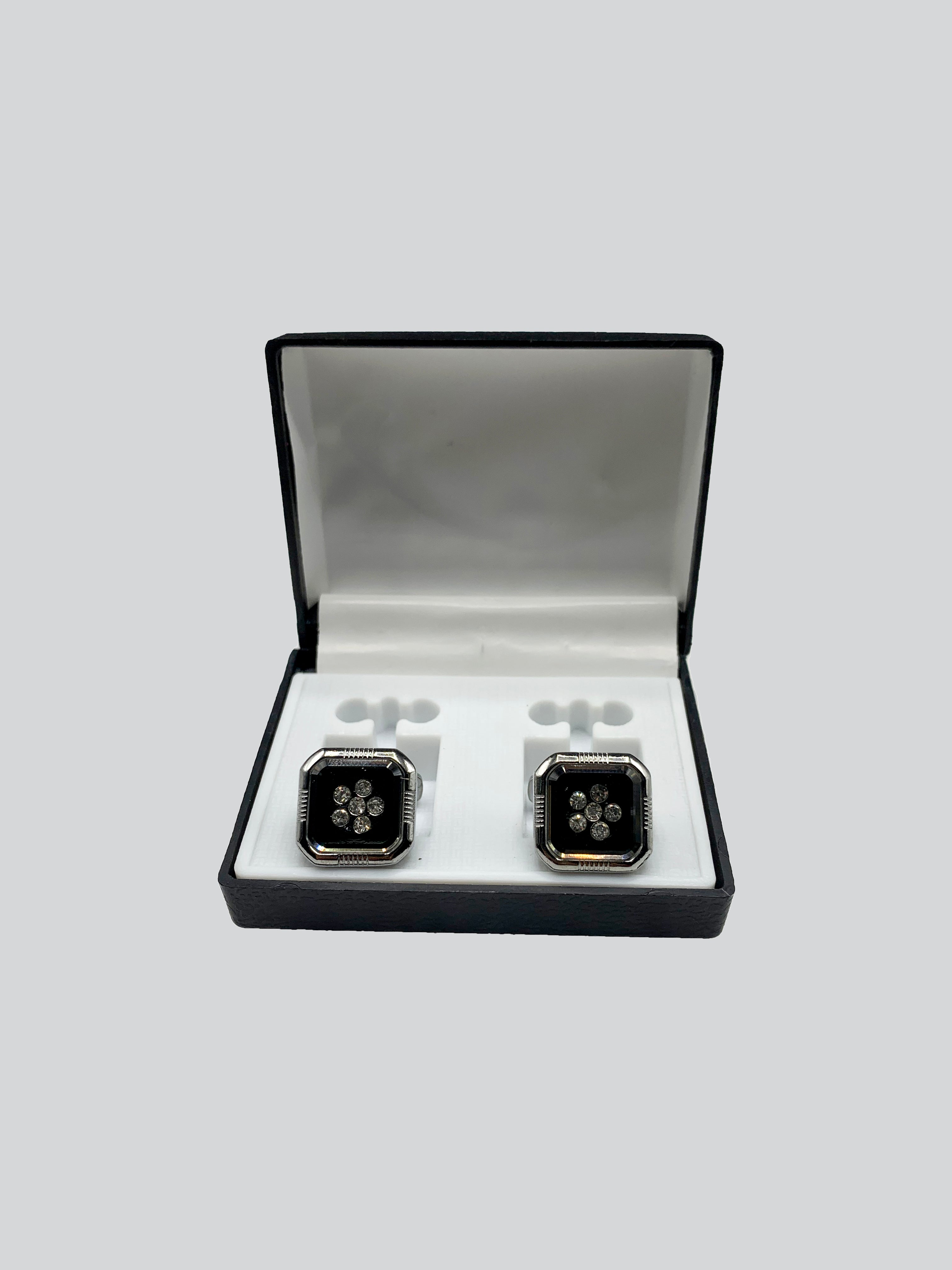 CUFFLINKS (010)